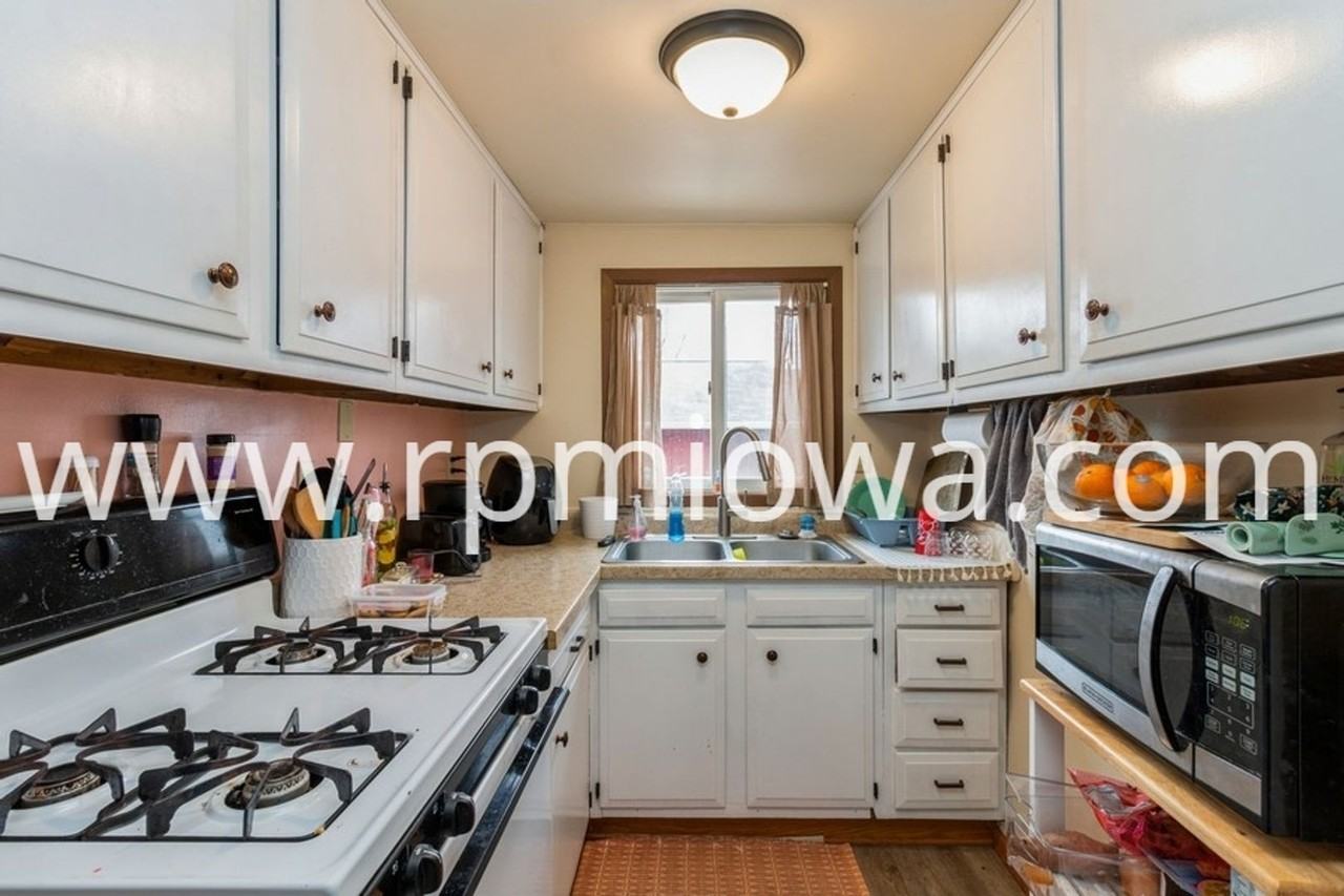 3309 Tripp St - Photo 4 of 15