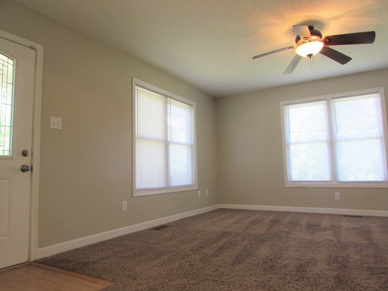 371 West Ave - Photo 2 of 13