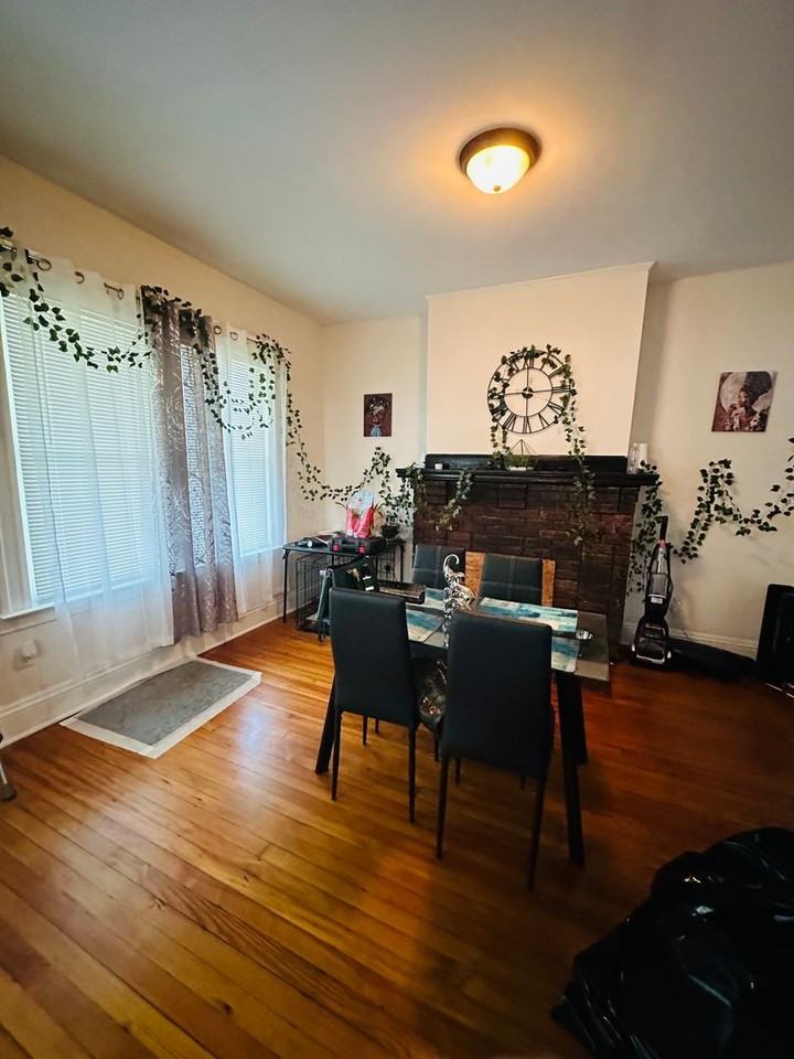 3417 Delaware Ave - Photo 7 of 27