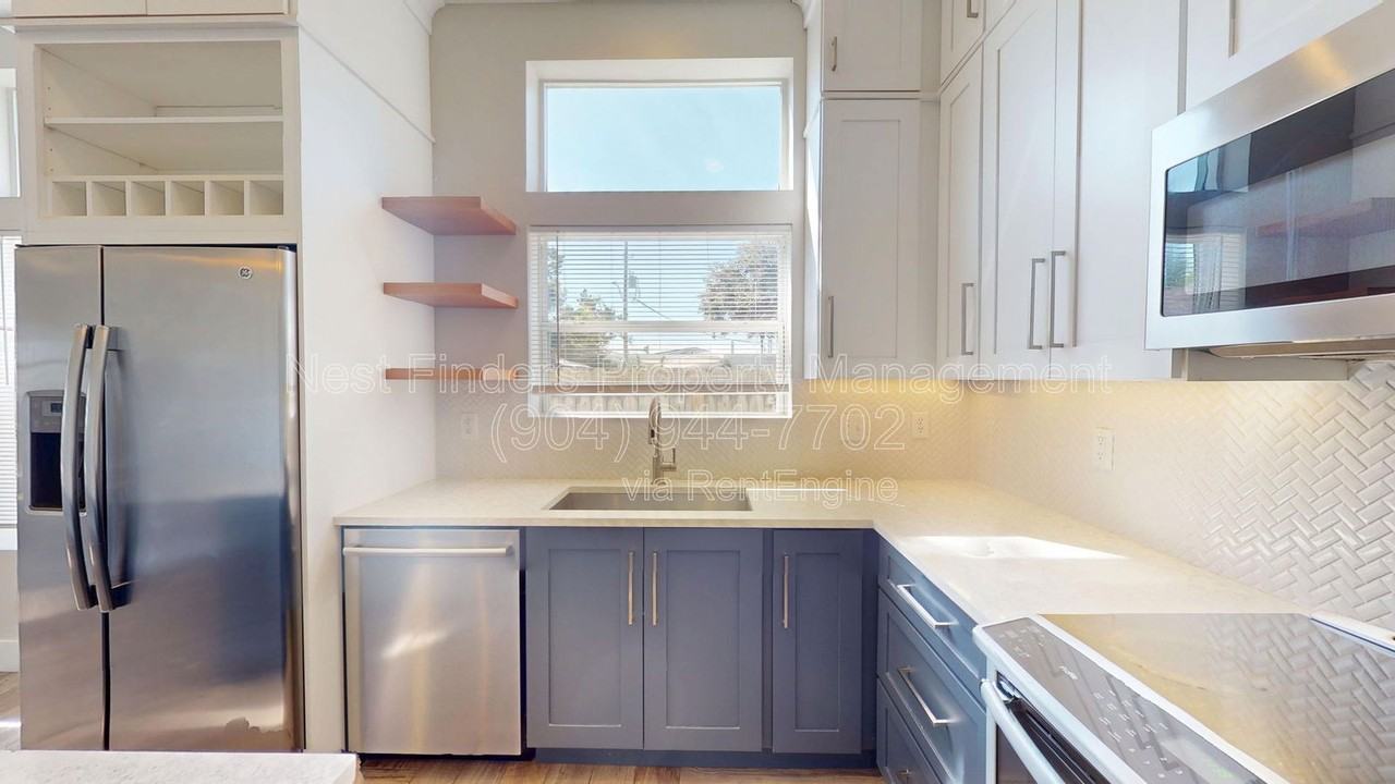 114 Seminole Rd - Photo 6 of 27