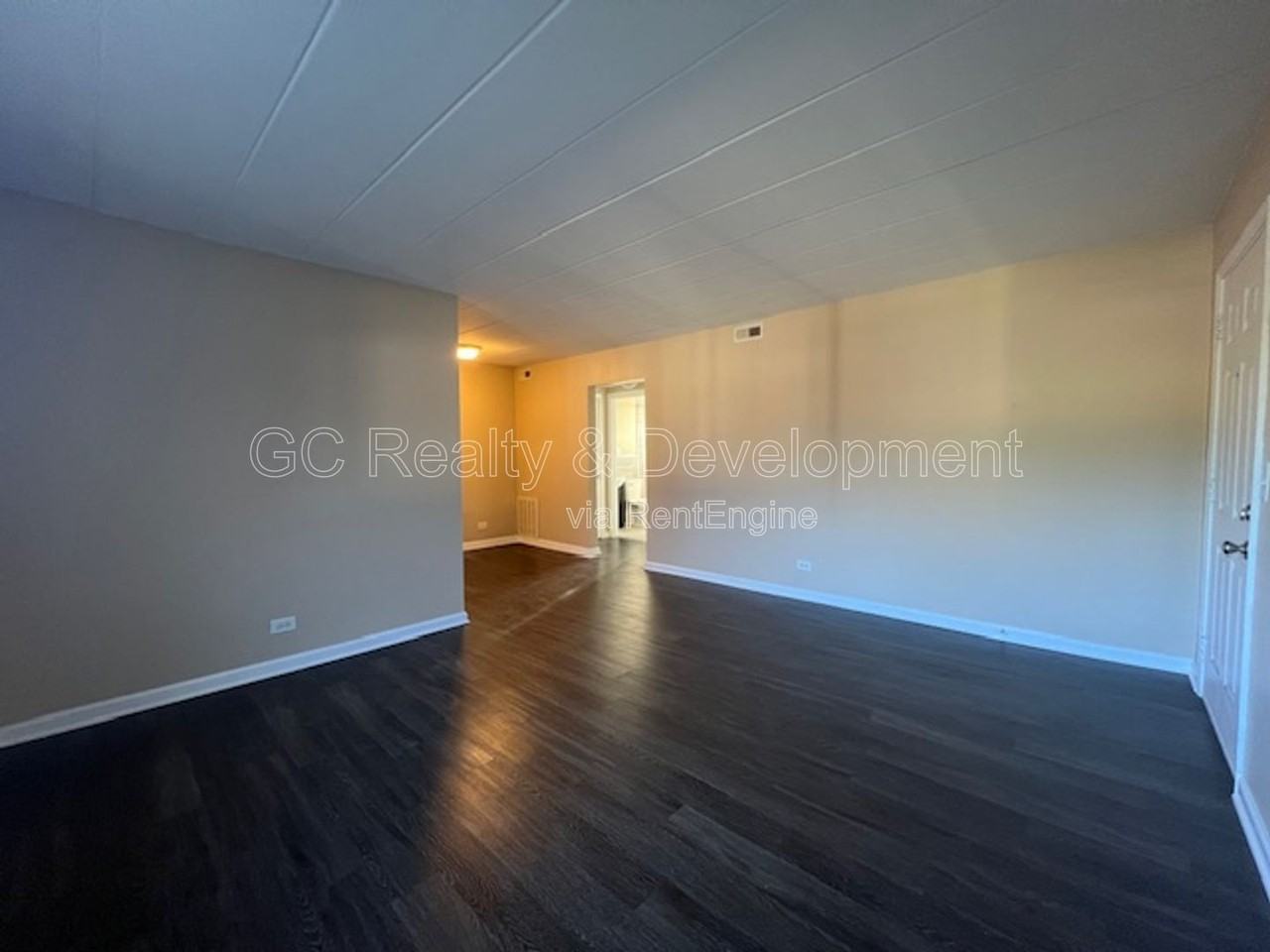 346 Wilson Ave #346C - Photo 2 of 13