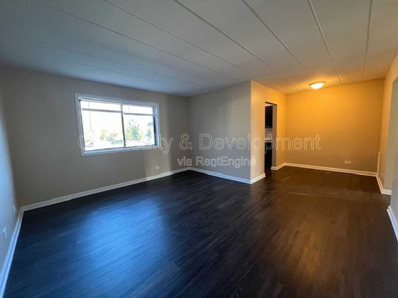 346 Wilson Ave #346C - Photo 3 of 13