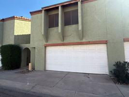 featured image of 2202 W Glenrosa Ave #4