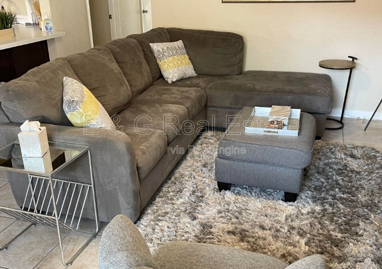 510 W University Dr #117 - Photo 2 of 10