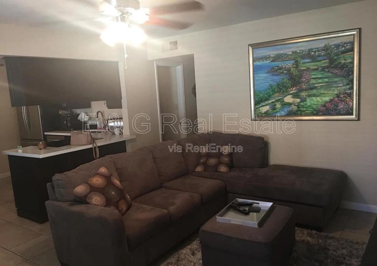 510 W University Dr #117 - Photo 5 of 10