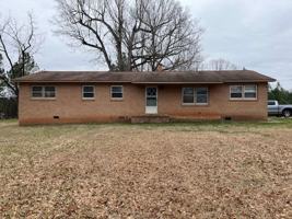 featured image of 1758 Locke Ln