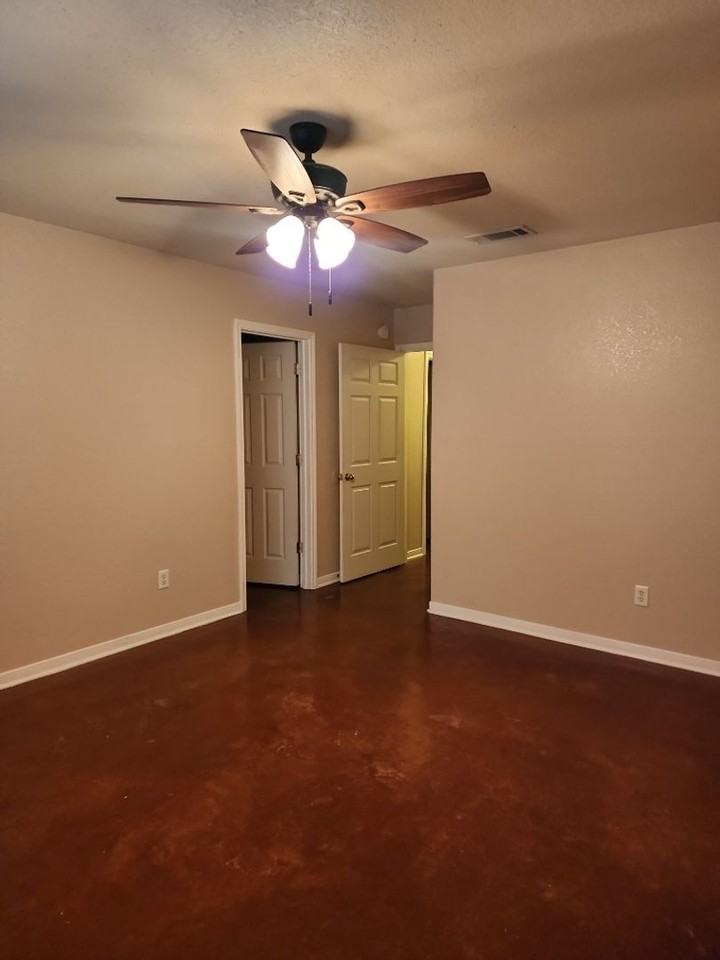 1606 Libby Ln - Photo 7 of 11