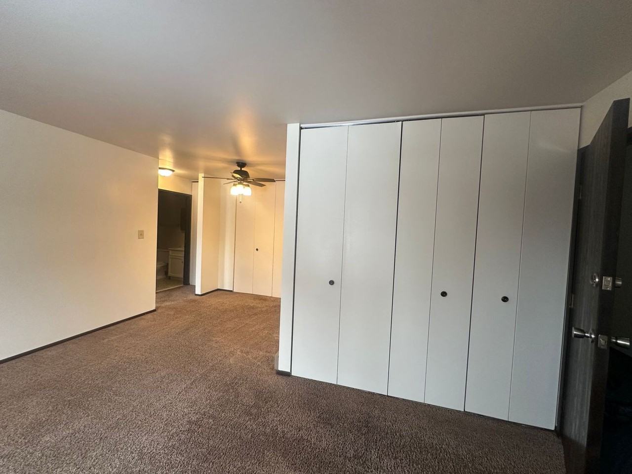 8825 41st Ave #17 - Photo 2 of 7