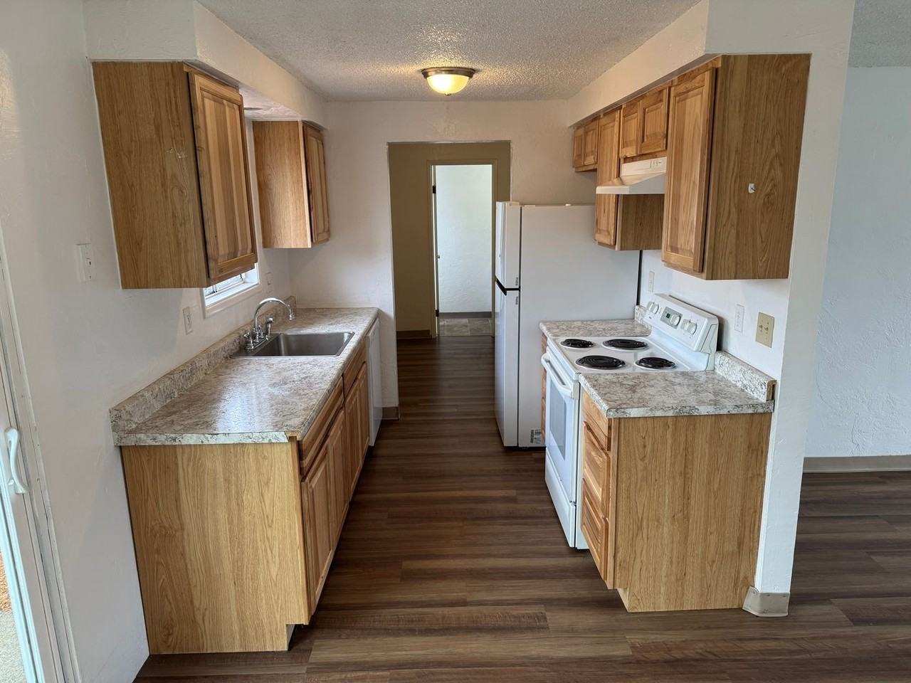 4072 Southway Loop - Photo 7 of 31