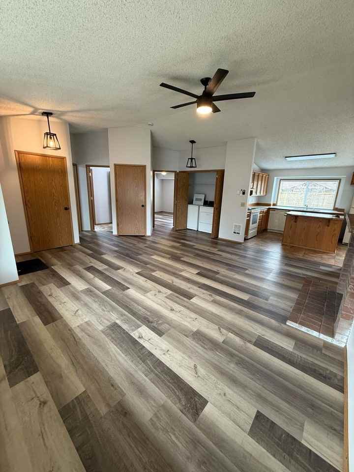 2810 Ne 84th St - Photo 2 of 10