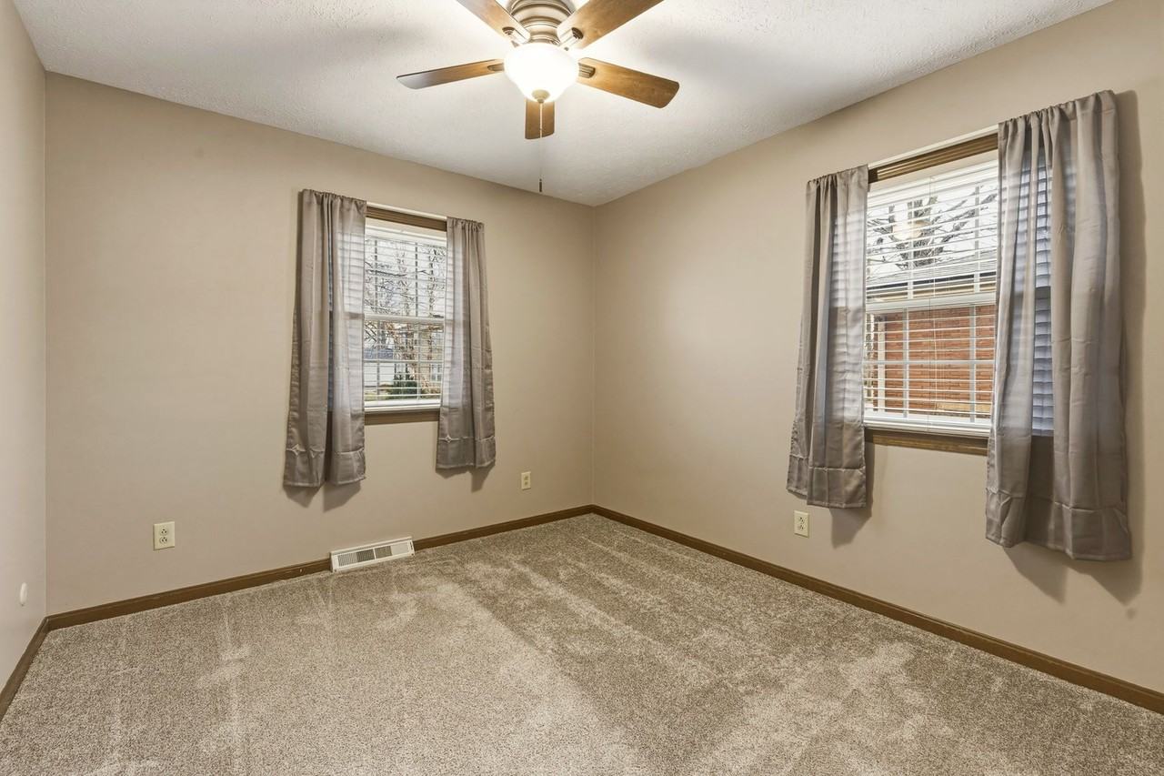 3133 Murr Ln - Photo 6 of 15