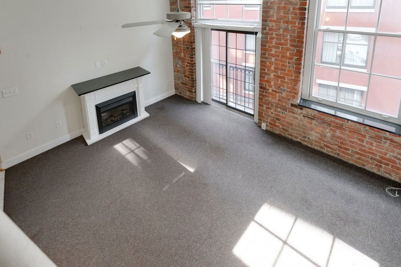 1321 1/2 E Main St #103 - Photo 5 of 29