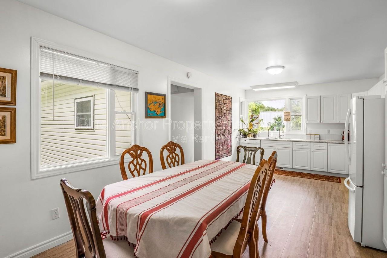 73 Carrying Place Rd #3 - Photo 5 of 31