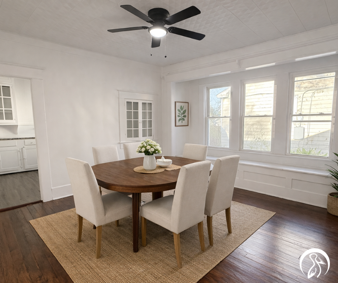 408 Stella St - Photo 4 of 7