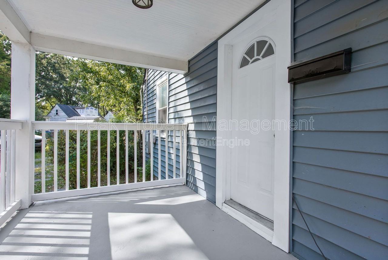 3408 Missouri Ave - Photo 4 of 25