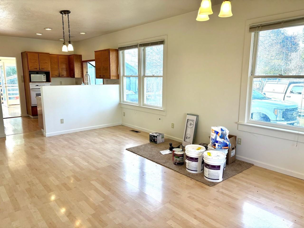 8538 Se Gray St - Photo 3 of 31