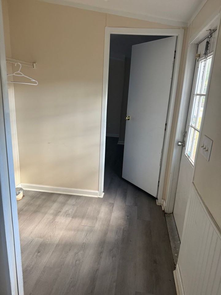 212 R Bar M Ranch Road - Photo 3 of 14