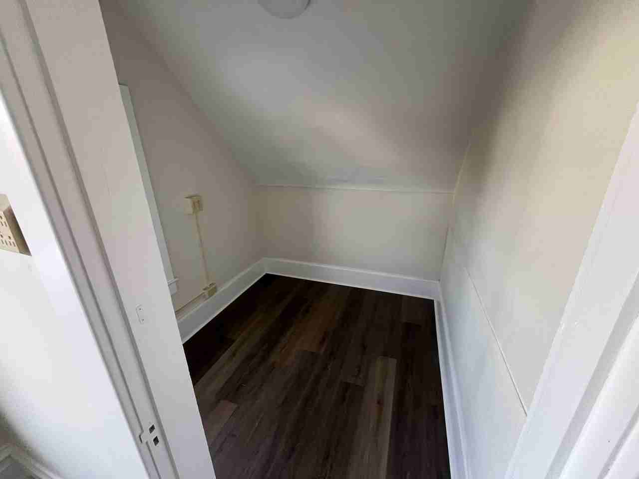 2562 Collis Ave - Photo 5 of 16