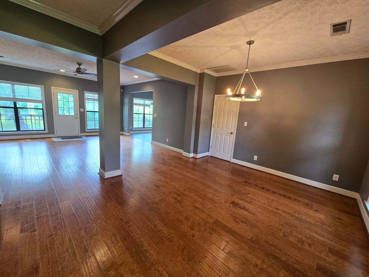 1682 Rambling Brook Ln - Photo 4 of 34