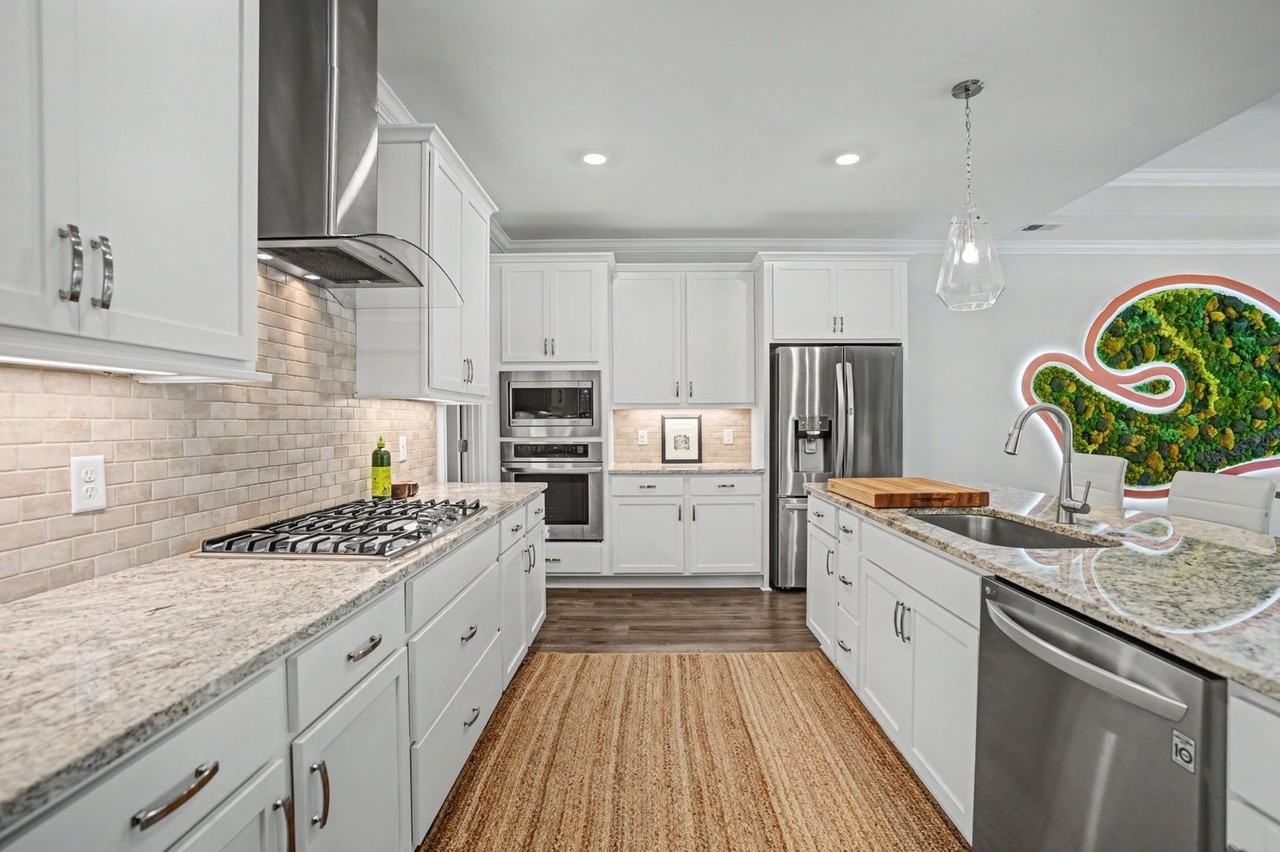 120 Hope Ln - Photo 6 of 38