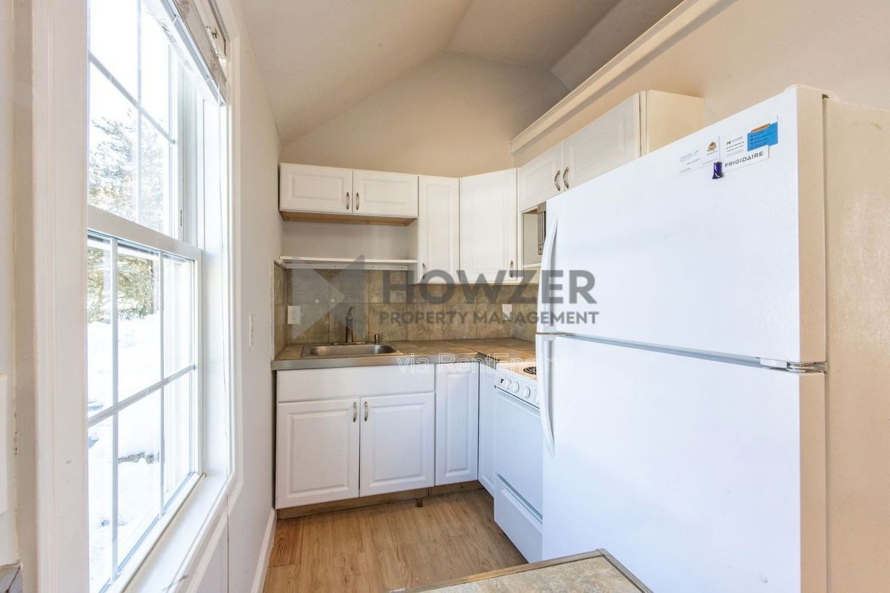 1 Wimbledon Dr #1WIMBLEDON - Photo 2 of 17