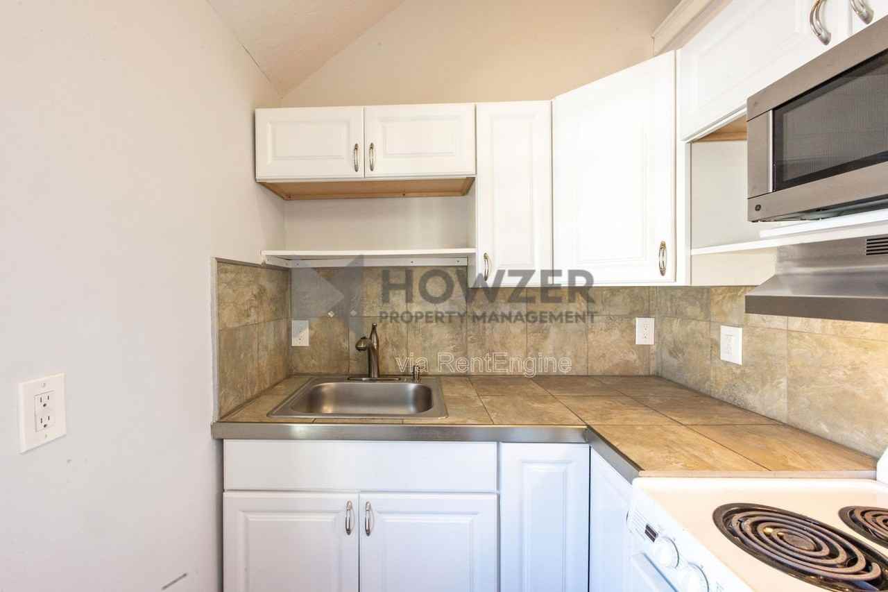 1 Wimbledon Dr #1WIMBLEDON - Photo 4 of 17