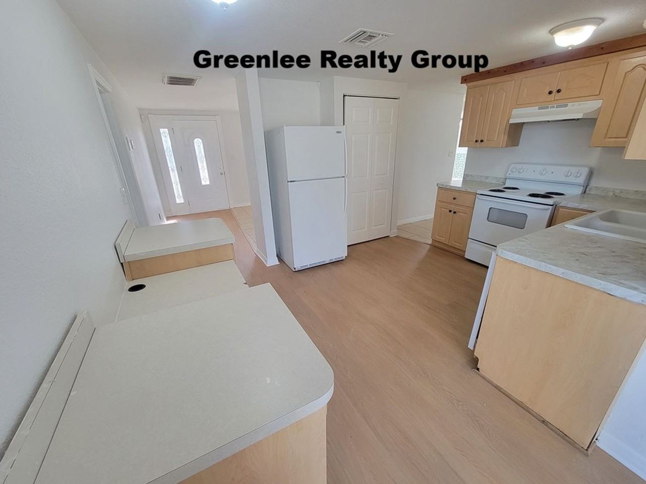 1535 Toledo St - Photo 5 of 23