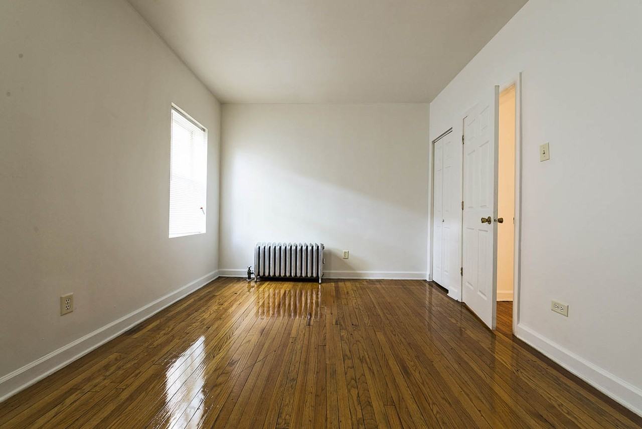 7109-15 S Ridgeland Ave 1736-44 E 71st Pl Chicago, IL 60649 - Photo 4 of 23