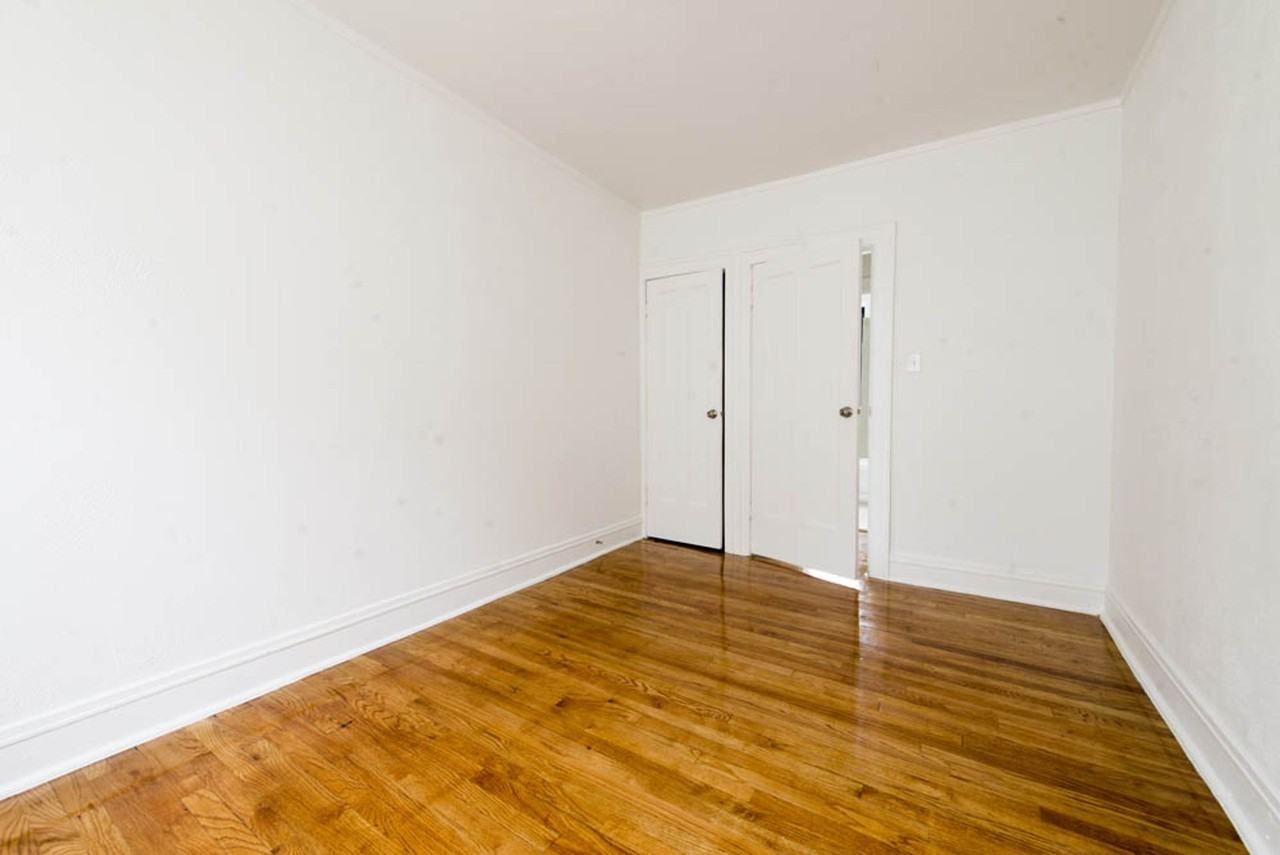 7201 S Calumet Ave 345 - Photo 6 of 21