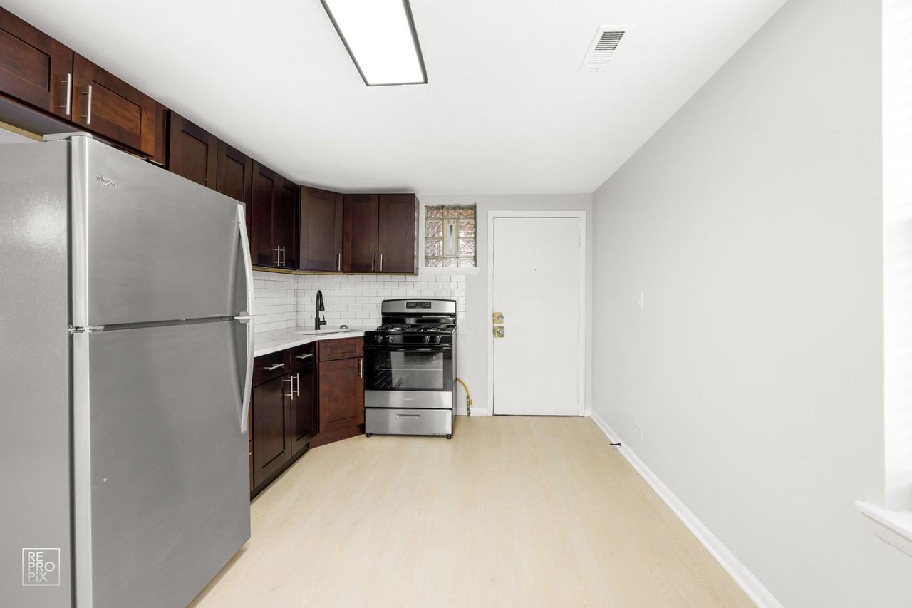 423-25 N Central Ave Chicago, IL 60644 - Photo 7 of 19