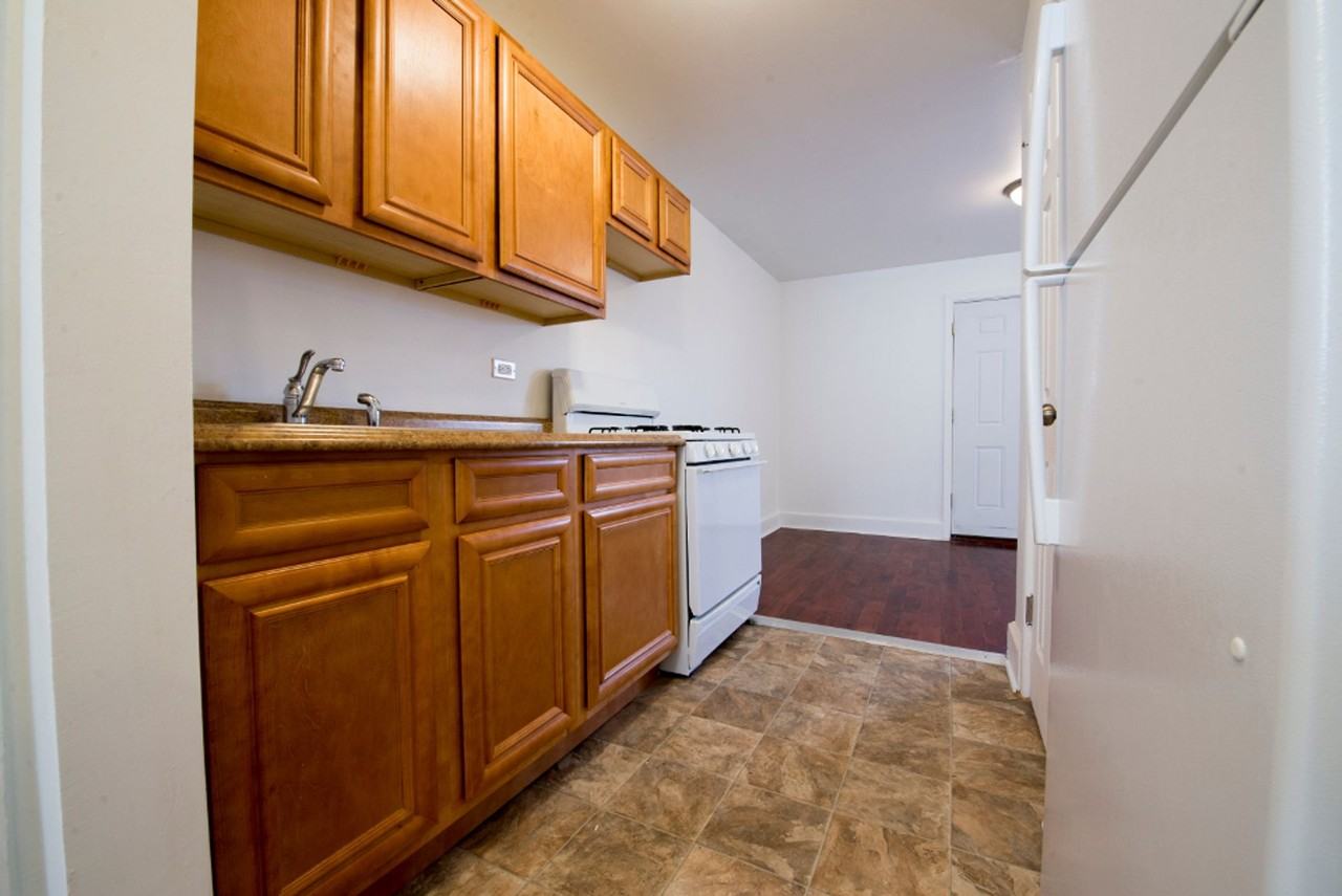 6618 S Wabash - Photo 5 of 20
