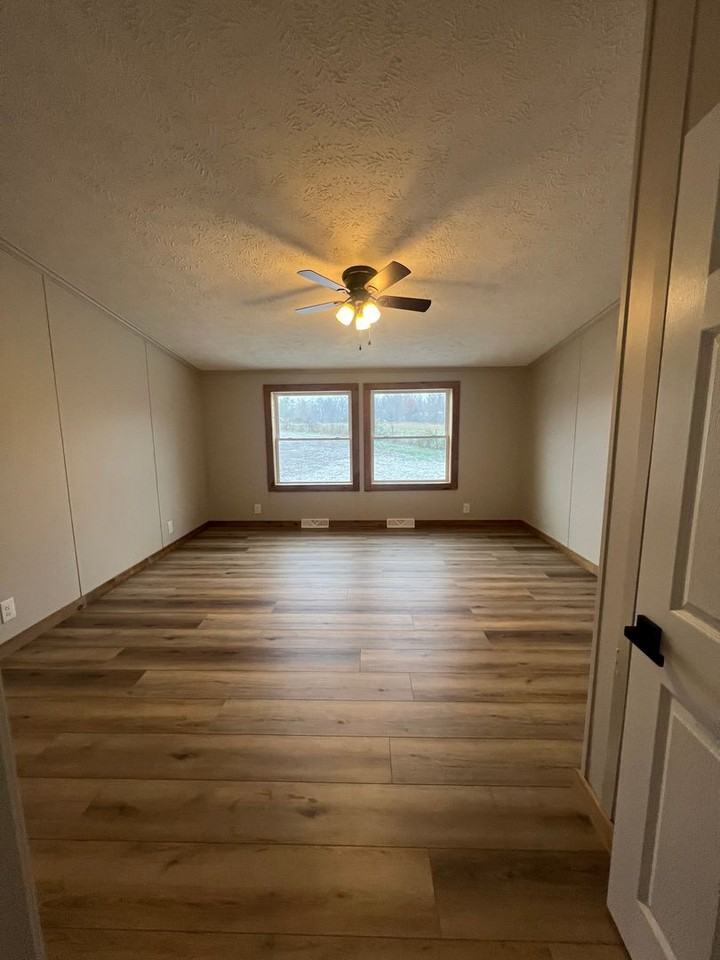 3727 Ficklin Rd - Photo 7 of 20