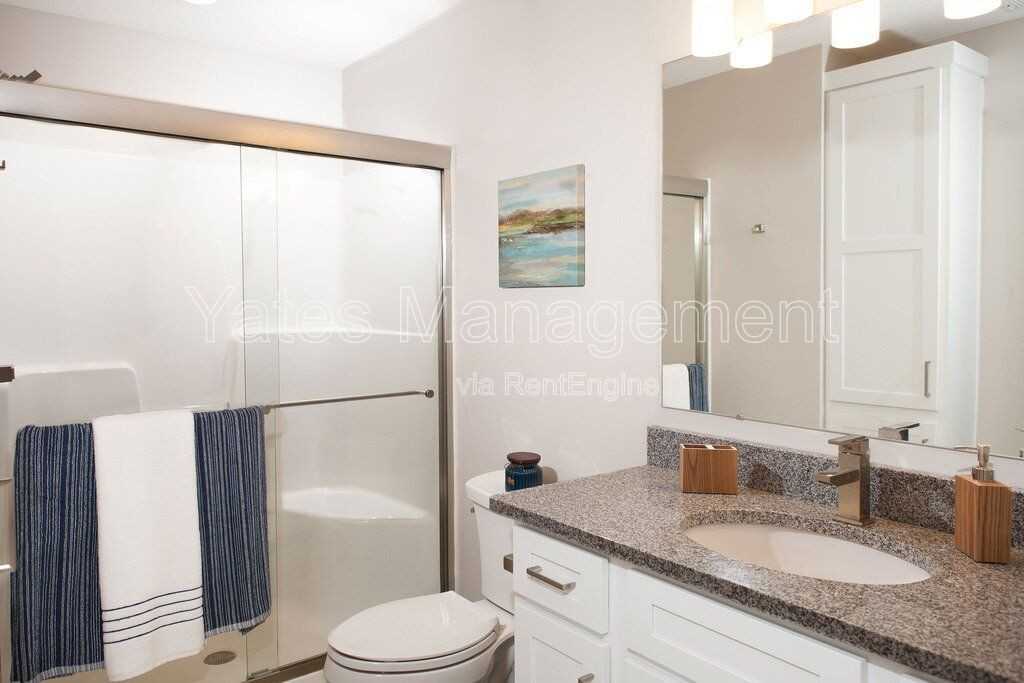 213 Potomac Dr #5 - Photo 4 of 21