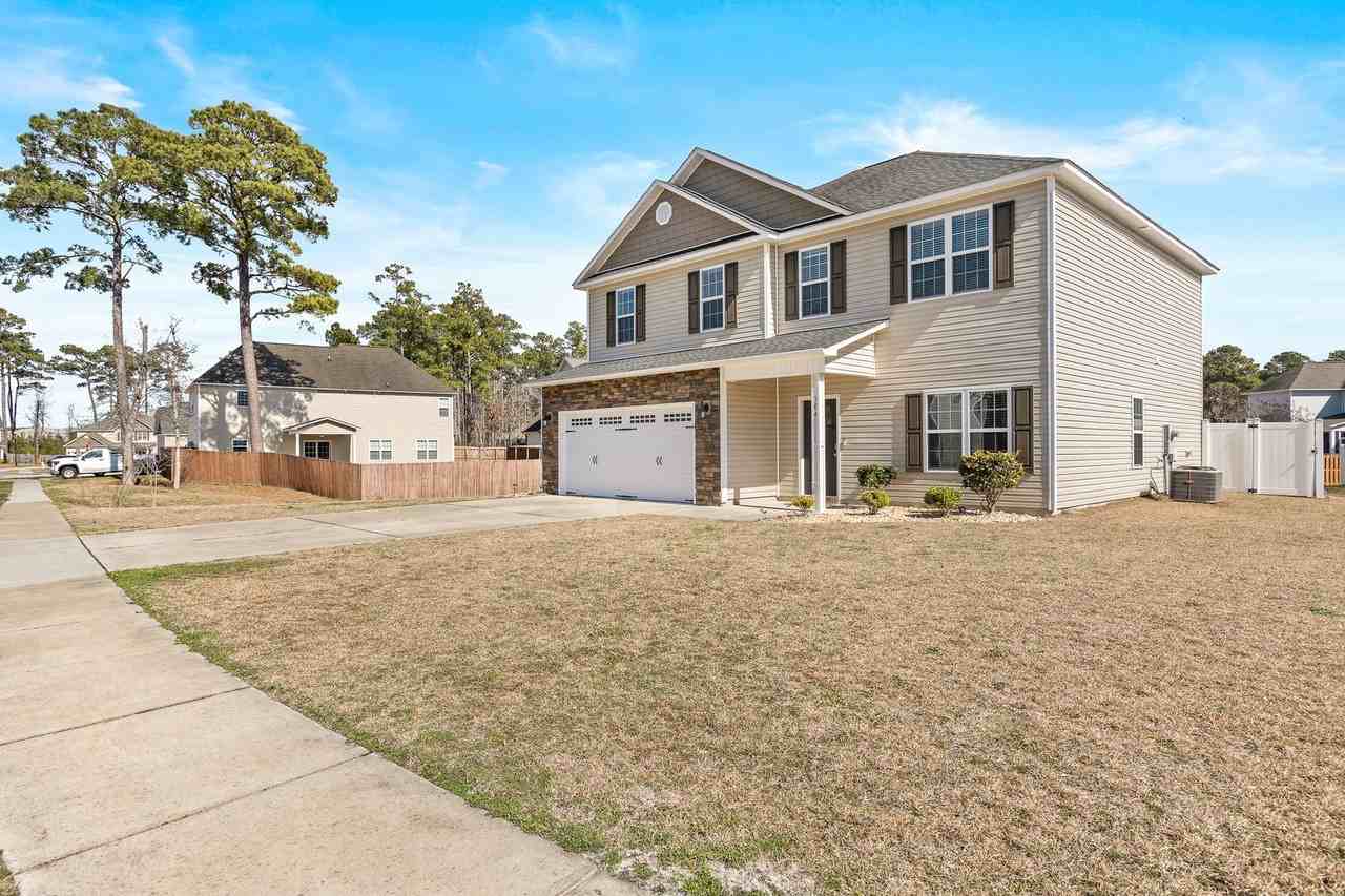 304 Little Egret Ln - Photo 2 of 35