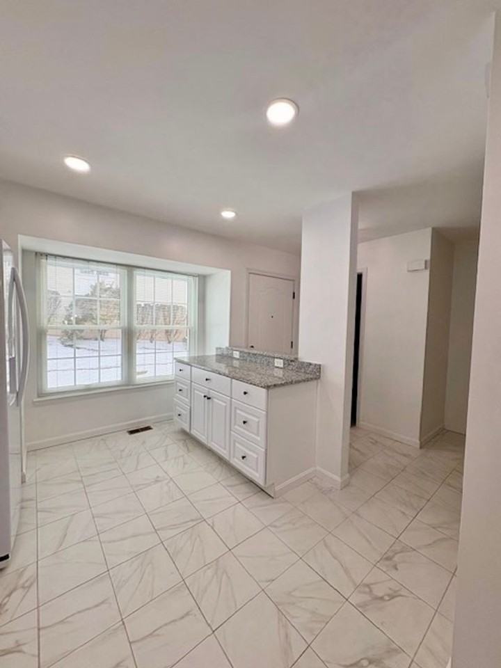 18250 Paladin Dr - Photo 6 of 27