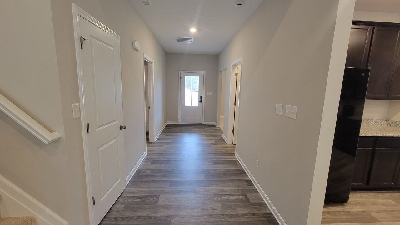 16951 Meander Way - Photo 2 of 30