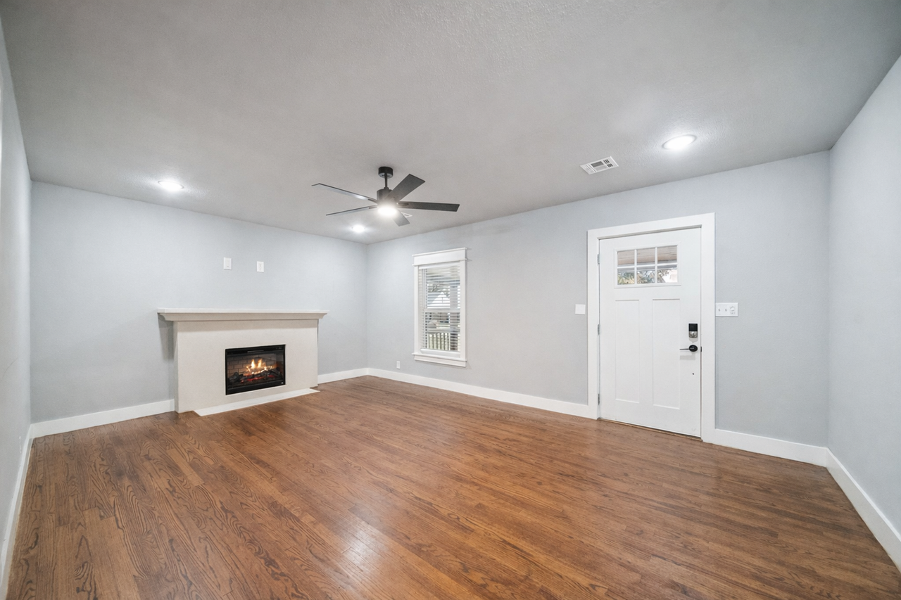 1608 N Boston Pl - Photo 3 of 14