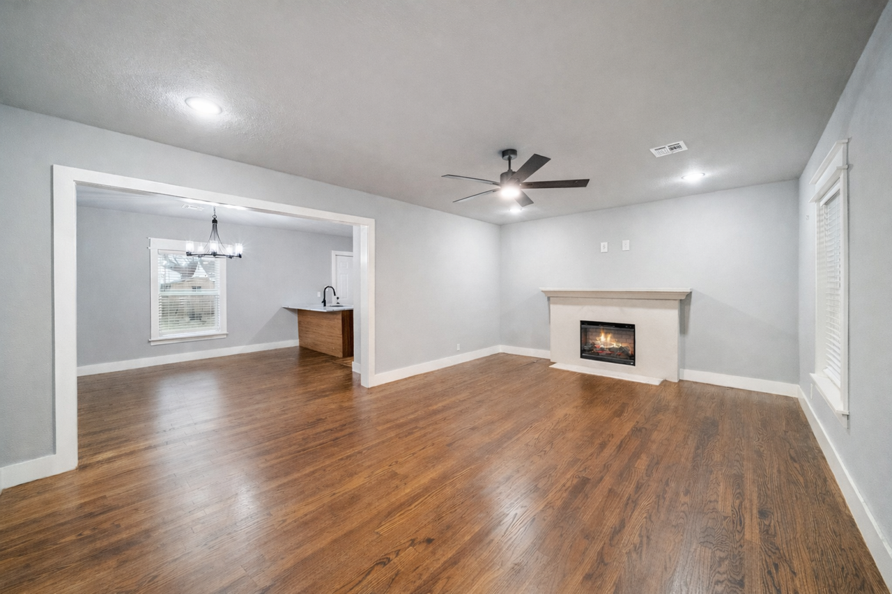 1608 N Boston Pl - Photo 4 of 14