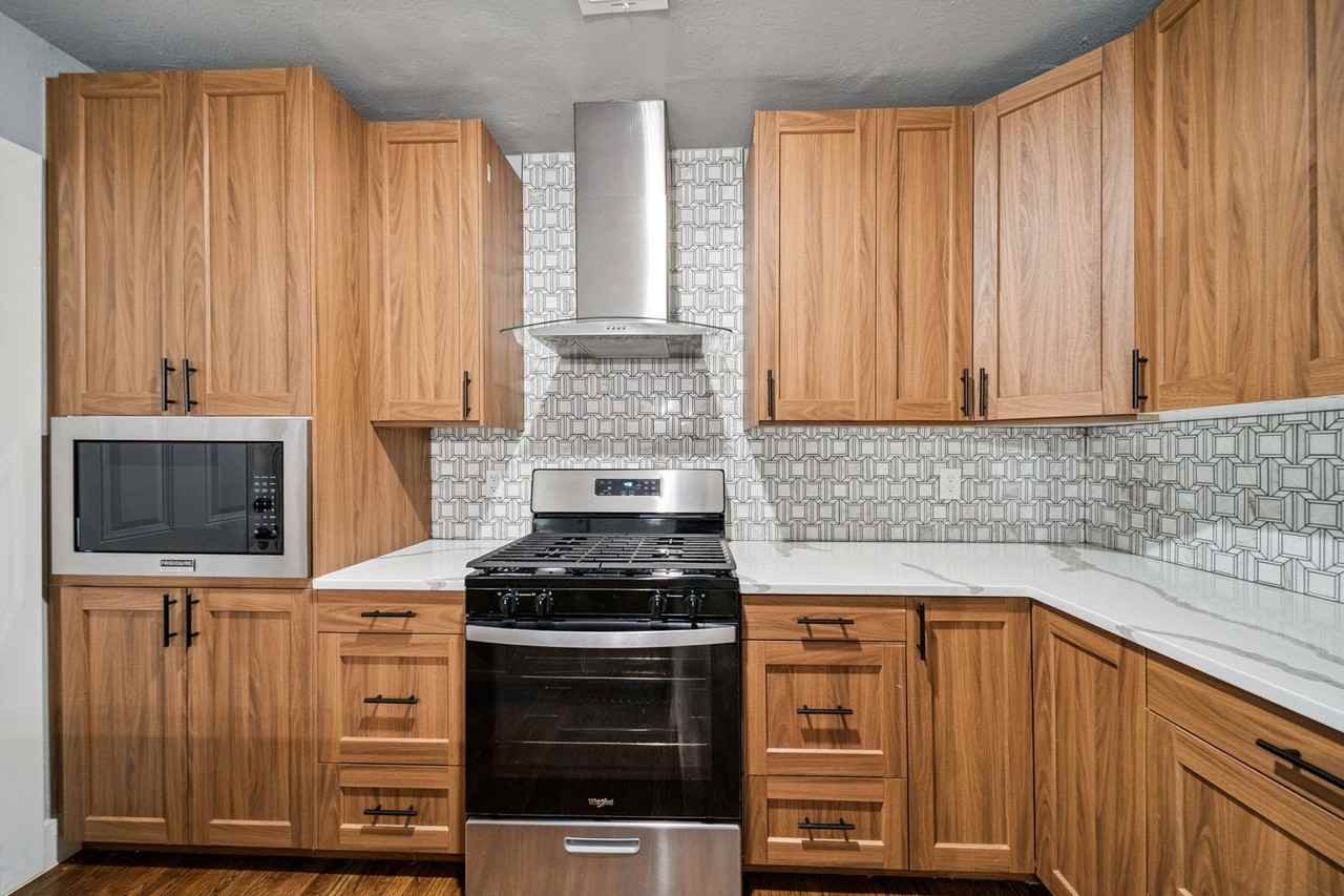 1608 N Boston Pl - Photo 6 of 14