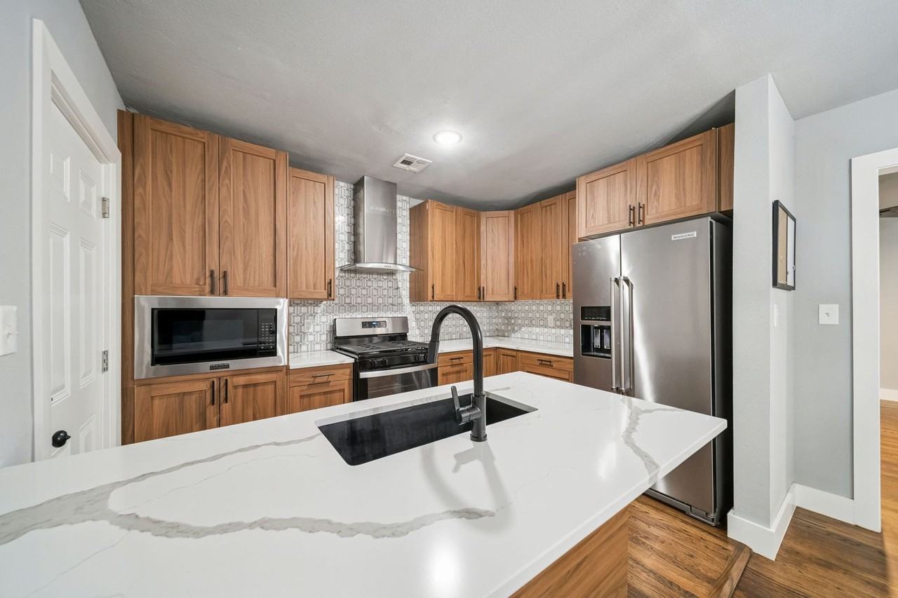 1608 N Boston Pl - Photo 7 of 14