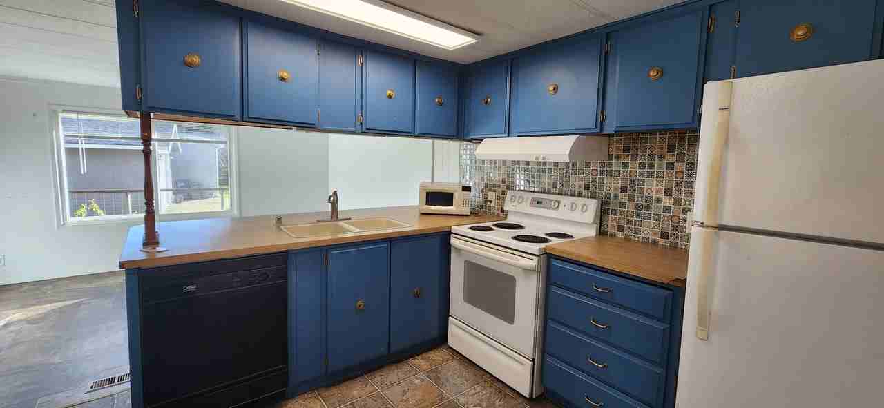 14823 43rd Pl Ne - Photo 6 of 12