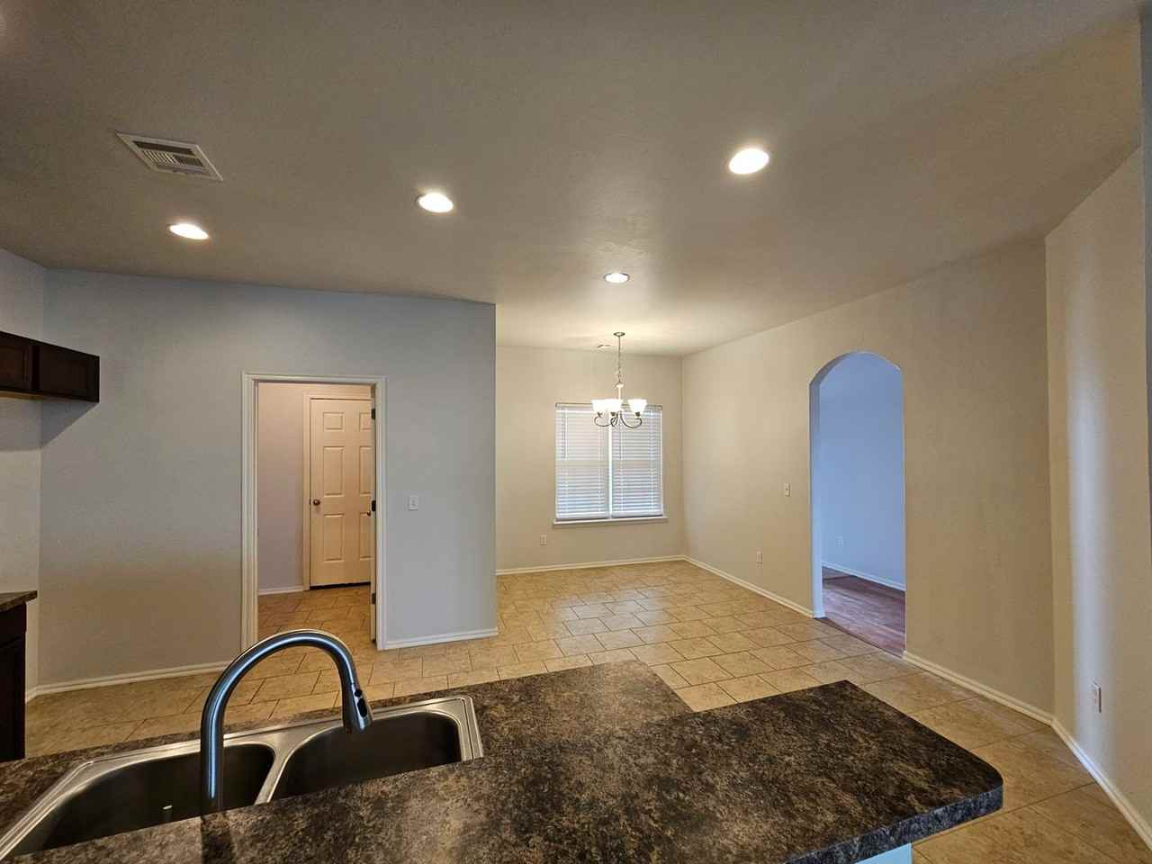 9620 Eli Dr - Photo 3 of 19