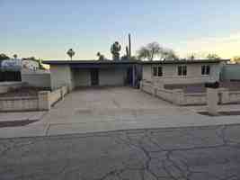 featured image of 9240 E Holmes St