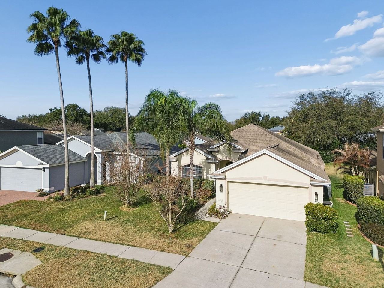 3311 Stonebridge Trl - Photo 3 of 32