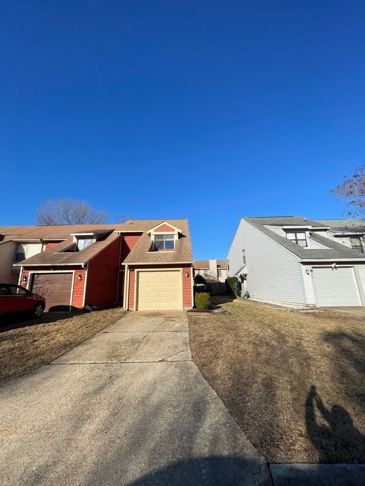 311 Elderwood Ct - Photo 2 of 45