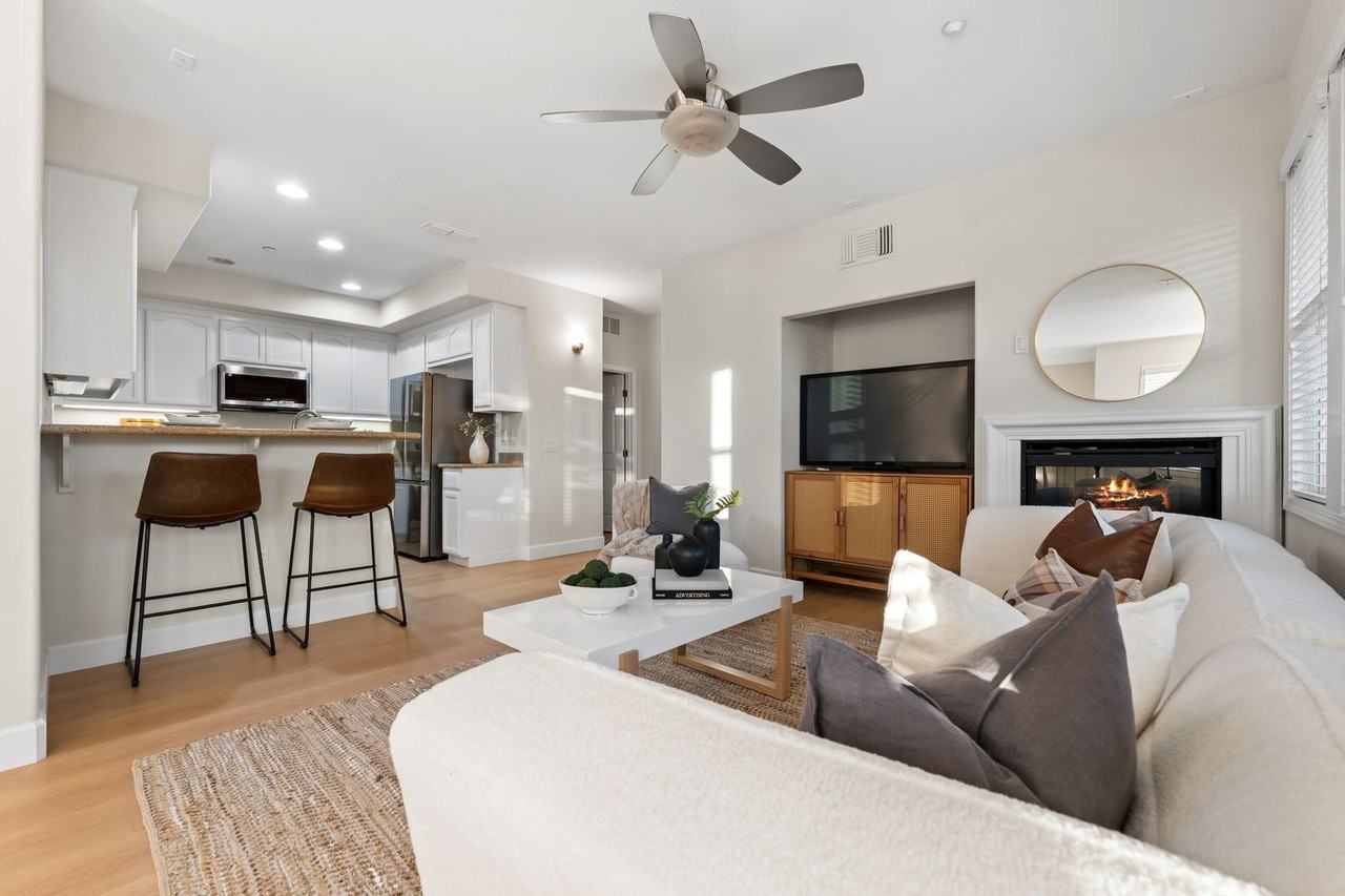 3251 Monaghan St - Photo 4 of 11