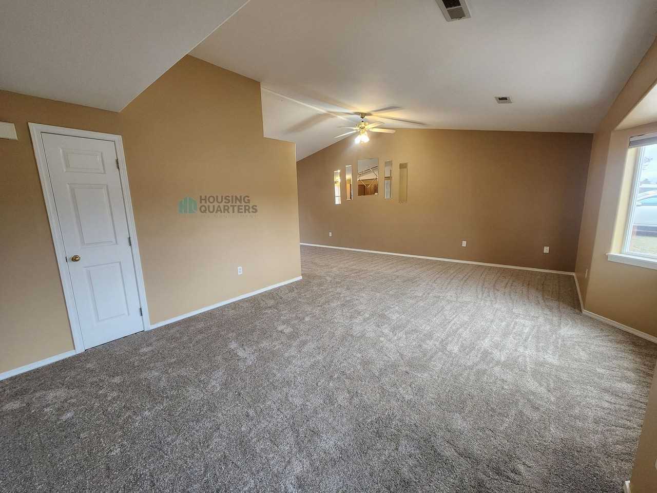 12411 W 11th Ave - Photo 2 of 18