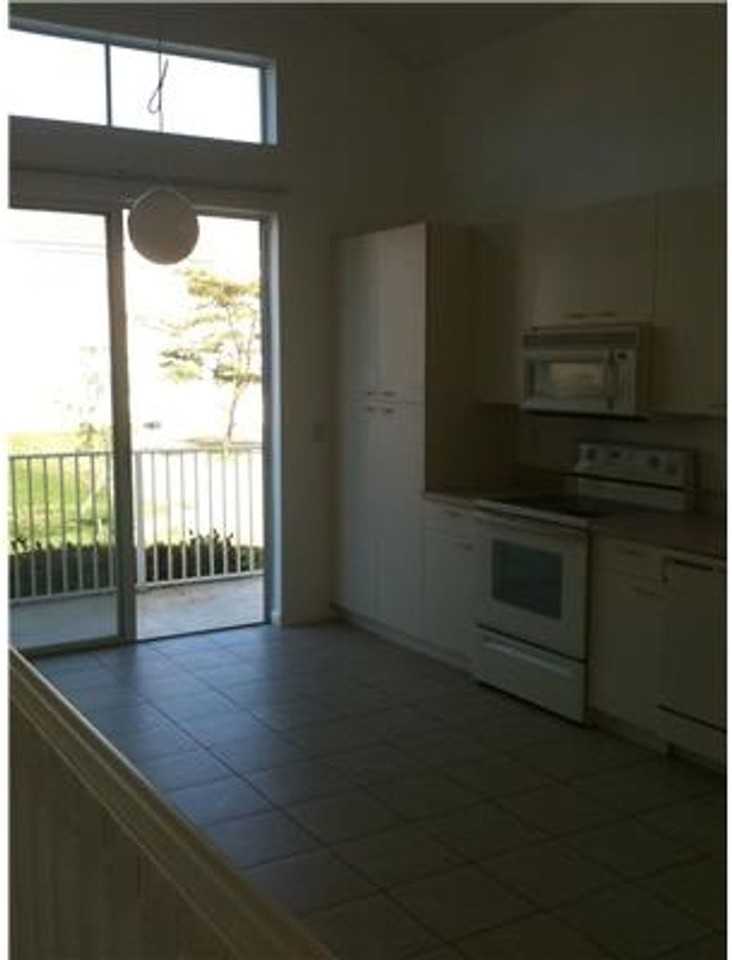 9829 Scribner Ln - Photo 3 of 16