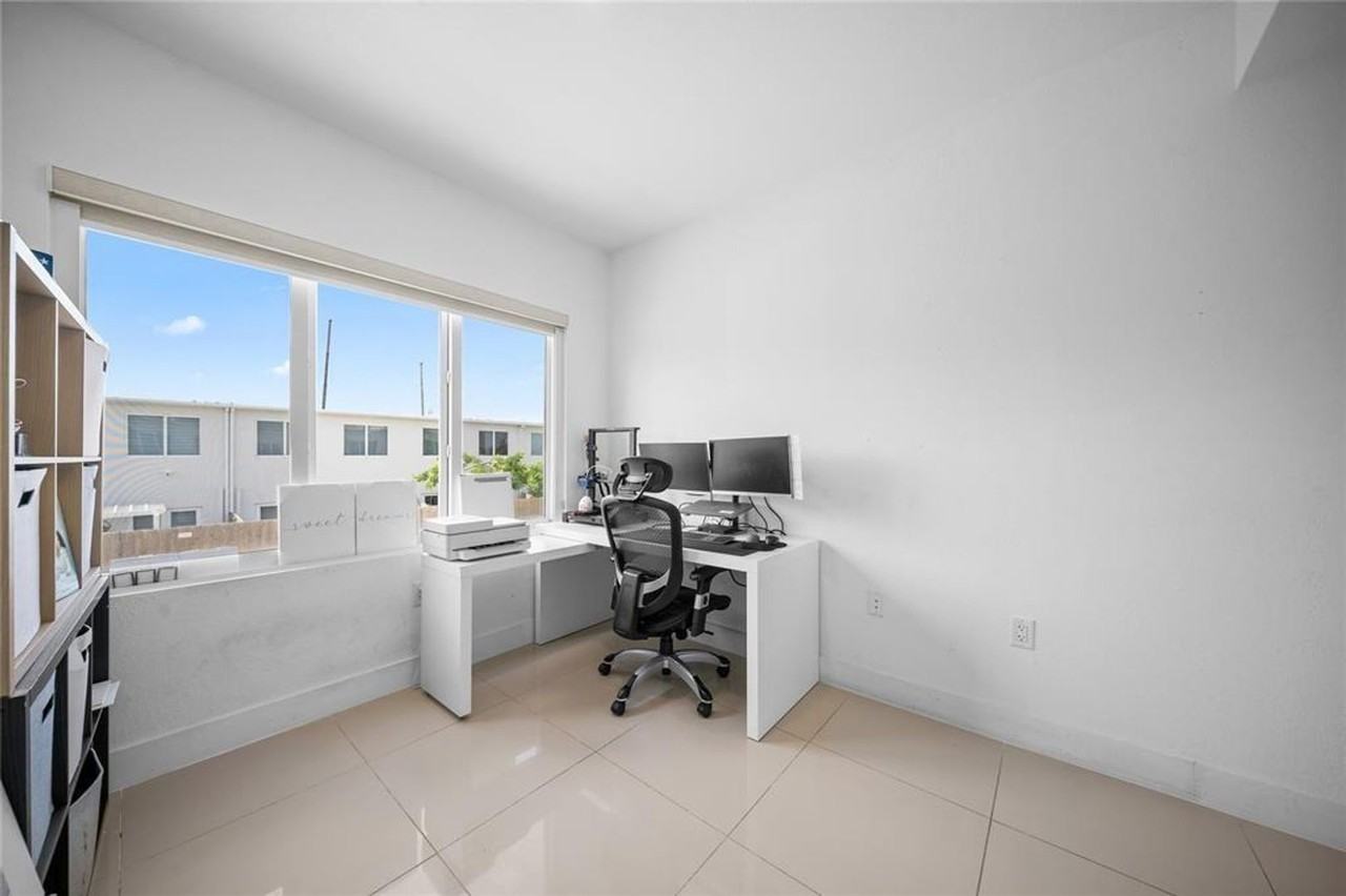 14474 Sw 259th St - Photo 4 of 17