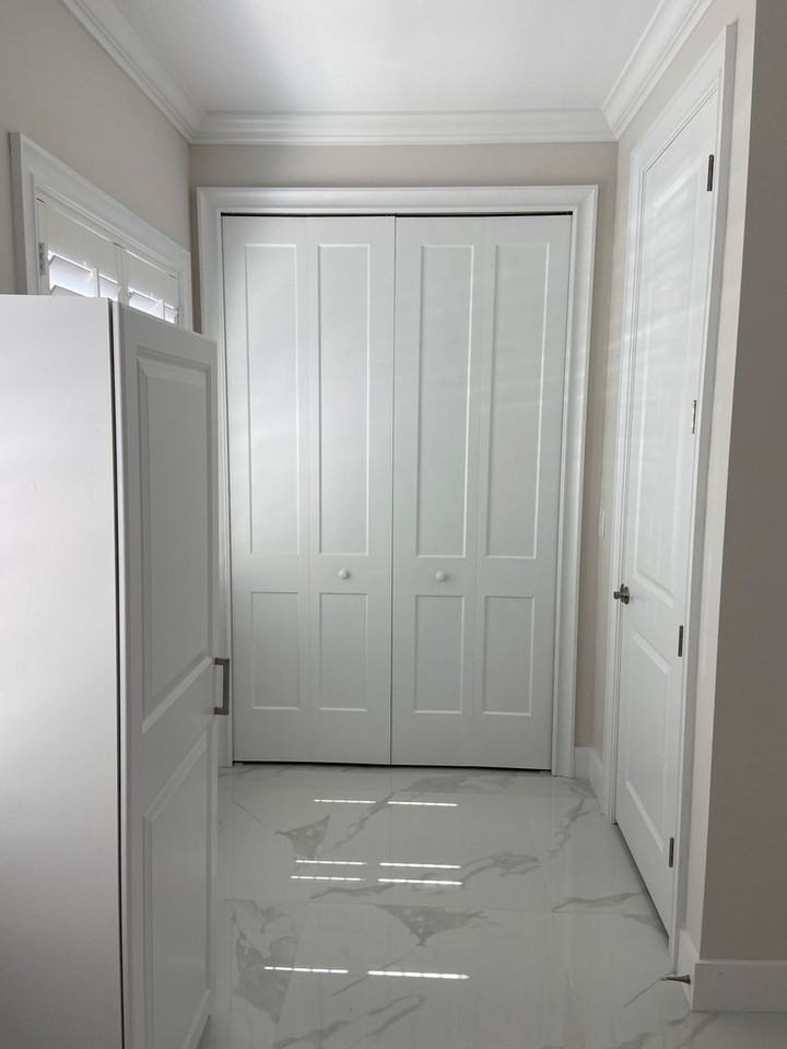 3677 37th Ave Ne - Photo 7 of 22